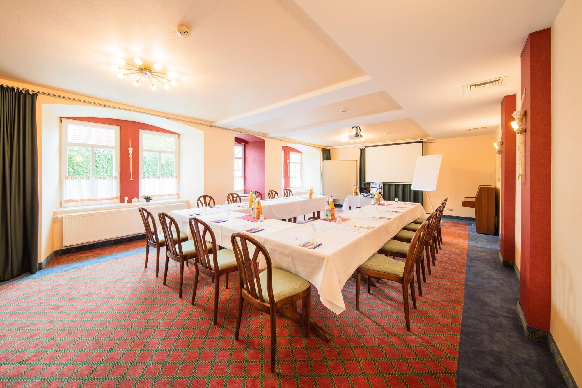 Отель Brauhaus Zum Loewen Мюльхаузен Экстерьер фото