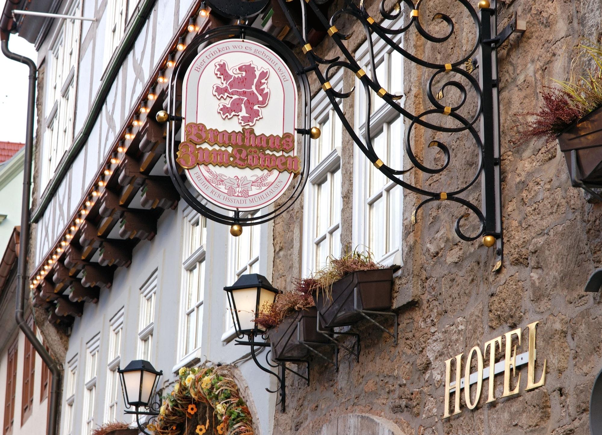 Отель Brauhaus Zum Loewen Мюльхаузен Экстерьер фото